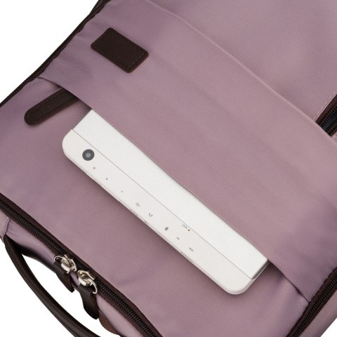 Różowy, podróżny plecak wykonany z poliestru, wyposażony w port USB - Peterson