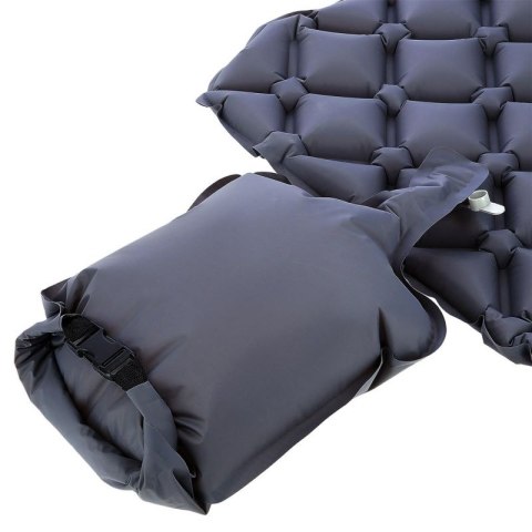 Mata turystyczna z pompką Nils Camp NC4006 - 5 cm 15-05-028