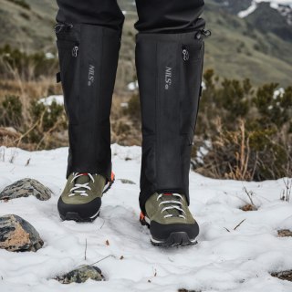 NC17112 STUPTUTY CZARNE NILS CAMP