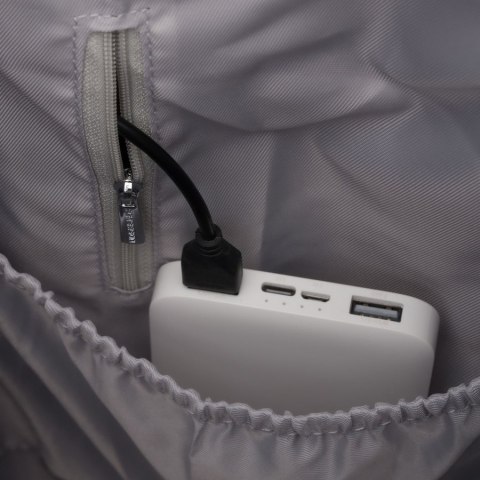 Plecak damski z poliestru w kolorze ecru z miejscem na laptopa i portem USB - Peterson